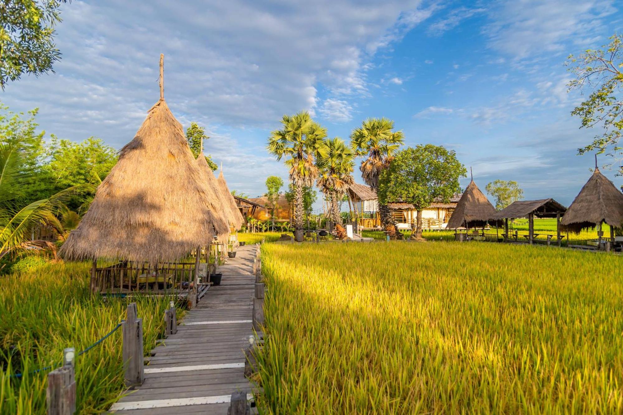 Nakhao Cottage Phitsanulok Buitenkant foto